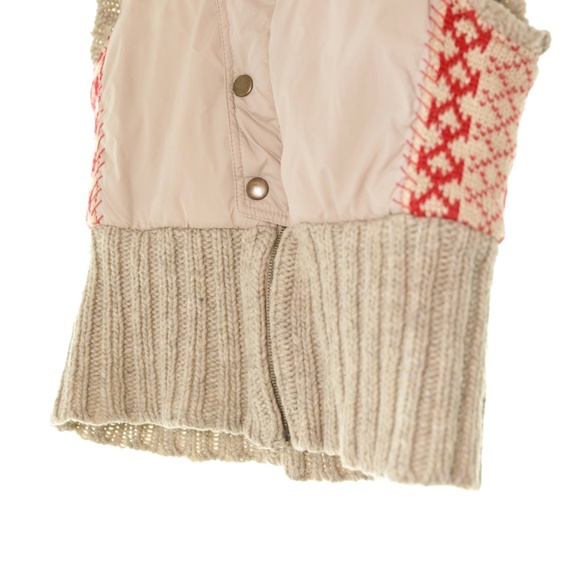 Free People Contrasting Fair Isle Knit Hooded Tan Red Puffer Vest Womens S Cozy - Picture 4 of 4